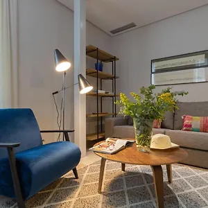 Alkazar Gardens Old Town 6 Pax Sevilla